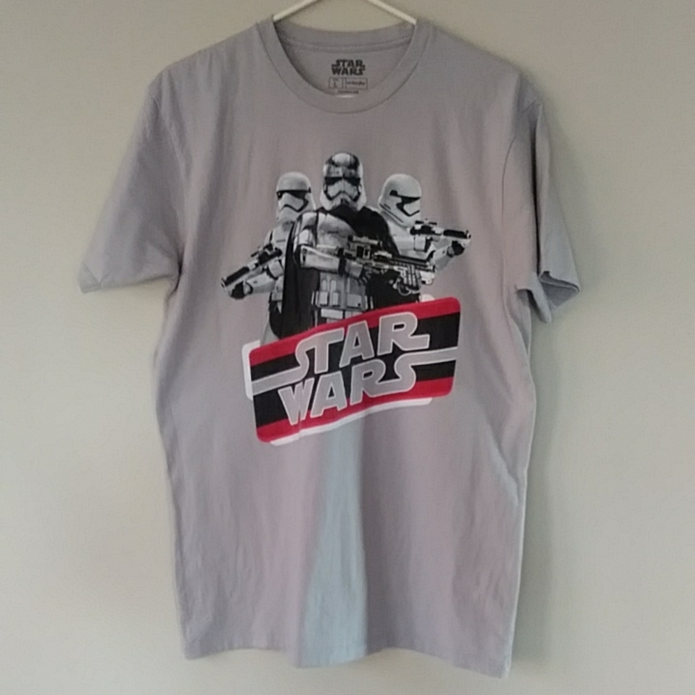 Star Wars Captain Phasma The Force Awakens Unisex T-Shirt L Gray Stormtroopers